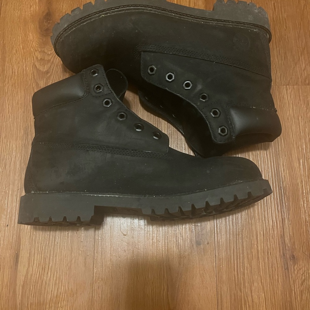 Black Timberland Lace-Up Work Boots